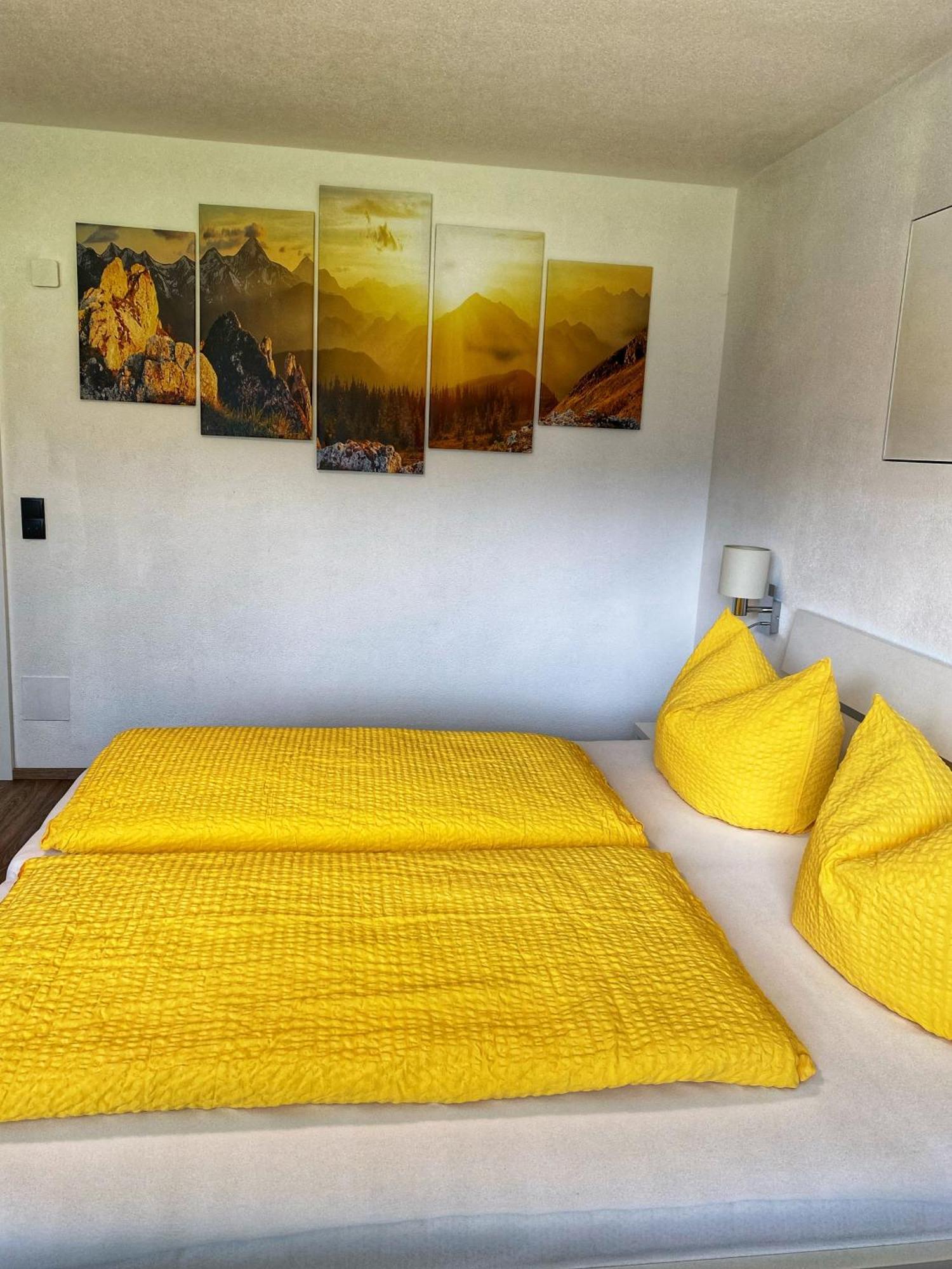 Mountain Home Apartment Finkenberg Bagian luar foto